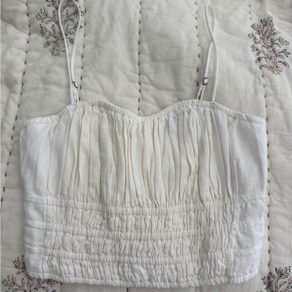 Abercrombie & Fitch White Crop Top